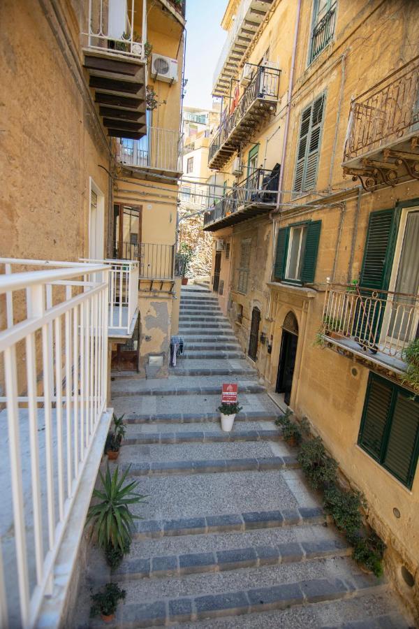 Civico Undici Holiday Home Agrigento Exteriör bild